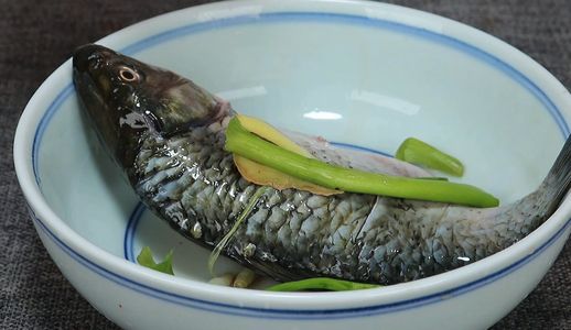 涂抹食盐