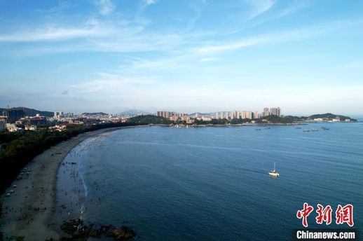 航拍东山马銮湾景区